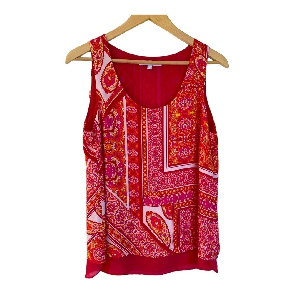 Rose and Olive scoop neck pink and white sleeveless top